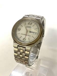 CITIZEN シチズン Eco-Drive エコドライブ 腕時計 E100-K003334 メンズ デイデイト 白文字盤 ラウンドフェイス 稼働 yt040701