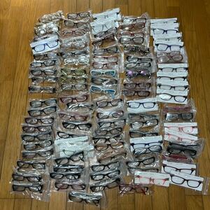 ☆A30☆ 新品 大量 セット 未使用 長期保管品 展示品 眼鏡 メガネフレーム 100点 セル フレーム中心 まとめ売り　発送100サイズ