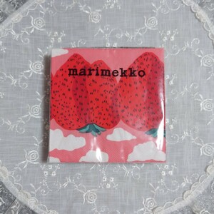 marimekko マリメッコ ペーパーナプキン MANSIKKAVUORET ローズ カクテルサイズ 1パック 20枚入り