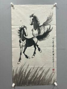 X42）掛軸 模写 紙本肉筆 時代物 中国近現代の著名な画家・書道家・国学者である北平国立芸術専門学校の徐悲鴻校長の作品！中古保証！