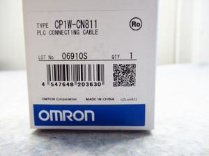 未使用品 OMRON オムロン PLC CP1W-CN811 I/O接続ケーブル 管理5C1122F-YP17