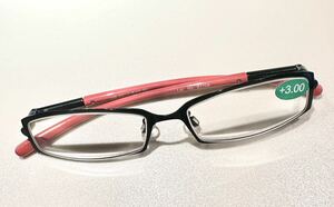 オシャレ老眼鏡　シニアグラス　＋3.0ピンク　ブラック　バネ式
