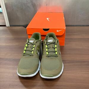 NIKE ランニングシューズ 26.5cm グリーンスポーツブランド スニーカー ナイキ ウォーキング ランニング 運動靴 シューズ