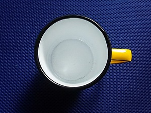 レトロ・ホーローマグカップ　DECORAWARE　日本製　新品未使用品