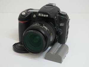 (j-3)　Nikon　ニコン　D80 / AF NIKKOR 35-80㎜ 1:4-5.6D　デジタル一眼レフカメラ