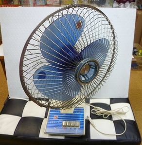 昭和レトロ　昔の扇風機　シルバー電機　30ｃｍ　D313E　作動品