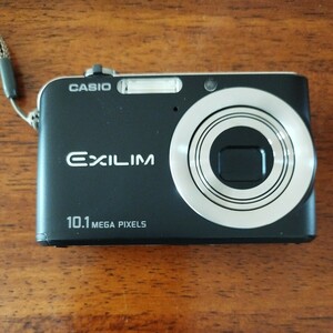 CASIO　カシオ　デジタルカメラ　EX-Z1000
