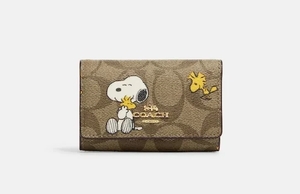 新品　COACH X PEANUTS　ファイブ リング キー ケース　シグネチャー　スヌーピー ウッドストック　コーチ