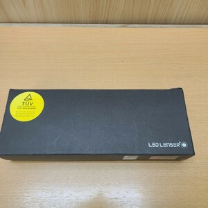 0410★☆ LED LENSER レッドレンザー D14 LED ダイビングライト防水☆★