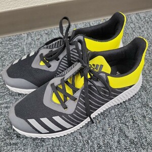 123630。adidas アディダス スニーカー ランニングシューズ レディース 22.5センチ ブラック イエロー BY 1902 clodfoam