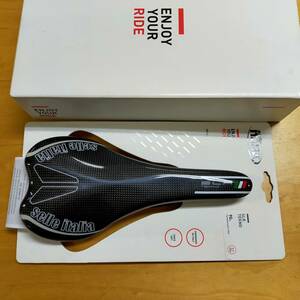 SLR TEKNO　S　90g　カーボンレール　SELLE ITALIA セライタリア　テクノ