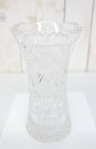 工芸ガラス　工芸美術　 ＊BOHEMIA CRYSTAL 　ボヘミアクリスタル ＊高級クリスタルガラス 　フラワーベース　花瓶 　花器　花立　　