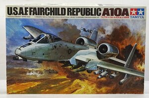 緑屋Re■ 未組立　タミヤ　フェアチャイルド A-10A　地上攻撃機　プラモデル　　z/bni/4-466/12-1#80