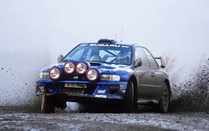 スバル インプレッサ STI Performance WRC ラリー 壁紙ポスター ワイド版921×576mm （はがせるシール式） 003W1