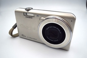 ■H78417:CASIO EXILIM EX-Z780 コンパクト デジタルカメラ カシオ 動作未確認 ジャンク