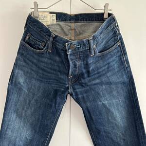 Abercrombie&Fitch アバクロンビーアンドフィッチ CLASSIC STRAIGHT ストレート デニムパンツ ジーンズ w32 ユーズド加工 インディゴ