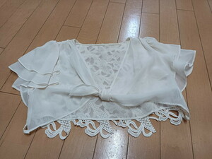 ASHILL★美品★Mサイズの後ろレースボレロブラウス★美品