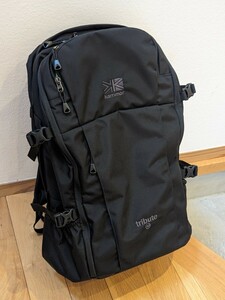 【送料無料】☆karrimor カリマー　tribute40☆ リュック バックパック ブラック リュックサック ビジネスバッグ 旅行バッグ