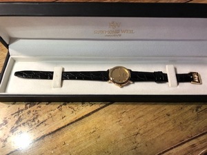 AK443 レア 美品 箱有 ヴィンテージ RAYMOND WEIL レイモンドウィル SWISS デイト 18K GE ゴールド 純正ベルト クオーツ レディース 腕時計