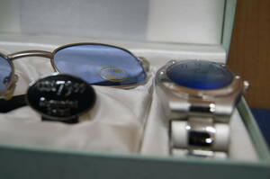 【R】D2◆Fondini Collectionフォンディーニ ギフトセット 美品 腕時計 サングラス スイス ※動作未確認
