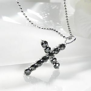 K18WG ブラックダイヤネックレス クロス 十字架 AAA 1.00ct ダイヤモンド ギフト プレゼント 誕生石 品質保証書 ジュエリーケース付
