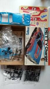 MPC 1/25 PETTY NASCAR charger 開封済 絶版 #43 チャージャー #43 公認キット リチャード.ペティー キング ナスカー デイトナ 500 絶版