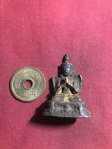 仏像　　銅製　　時代物　　　　仏像　　　珍しい　　小さい　　珍しい　その３