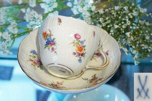 MEISSEN マイセン フラワーブーケ 昆虫 ノイ・ブランデンシュタインレリーフ 金彩 フラワーブーケ カップ＆ソーサー 本物保証品