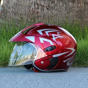 TZX589★バイク 自転車 子供用 半帽、半キャップ ヘルメット ジェットヘルメット フリーサイズ　2色選択可赤色