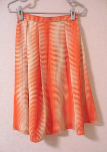 お得♪ 即決有　INED　イネド　素敵～♪　オレンジ　スカート　２　日本製　〒198