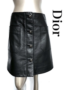 二点落札で送料無料！ 2A48 定価495,000円【ほぼ未使用】DIOR ディオール CDボタン スカート ラムレザー ブラック フロントボタン 40 黒