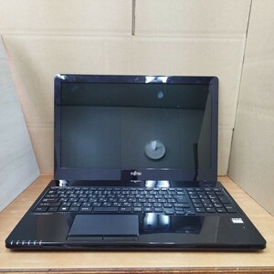 FUJITSU LIFE BOOK AH30/C3 FMVA30C3B4 富士通 ノートパソコン 中古品 PC4