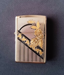 Zippo/ジッポー　花　フラワー　2002年製　Flower　ゴールド色