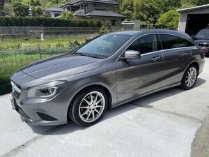 美品、距離少ない45320km、メルセデス・ベンツCLA180　シューティングブレーク、レアカラー（マウンテングレー）