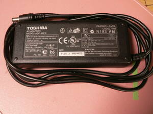 送料最安 410円 TOS09：東芝ノートPC用ACアダプタ　TOSHIBA ADP-60FB　PA3092U-1ACA　DC15V-4A　めがねケーブル付き