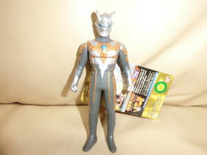 BANDAI ウルトラヒーロー500シリーズからシャイニングウルトラマンゼロ　タグ付き新品です。