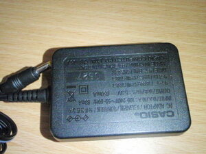 C002-01-2 CASIO製純正充電器　AD-C52J