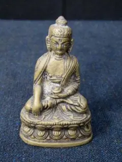 ★銅器　仏像　ミニ仏像　如来　坐像　チベット密教　インド？★