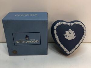 WEDGWOOD ハート型 小物入れ