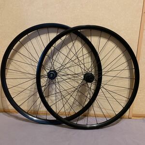 FELT Devox 650b ホイールセット シマノ11sフリー センターロック 12mmTA F100 R142 リム内幅21mm 前後1870g