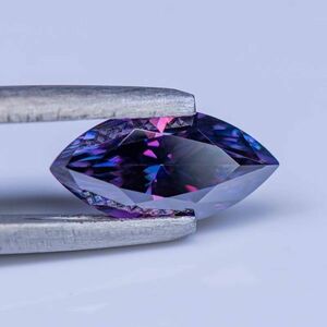 ラボ インペリアルパープルダイヤモンド １ct マーキーズカット 宝石 鉱石 希少 輝き 高品質 宝石シリーズ eye形状 モアッサナイト C747