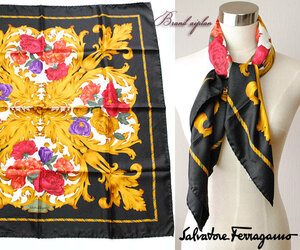 フェラガモ■美品　大判シルクスカーフ 花柄　ブラック　黒　Salvatore Ferragamo scarf