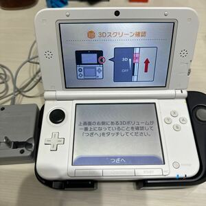任天堂 ニンテンドー 3DS 3DSLL 充電器　パッド付き　簡易的動作確認済み