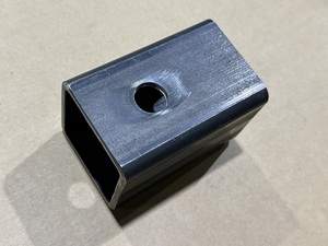 ヒッチメンバー　ボールマウント　受け側（車側）　自作用　DIY　溶接　スチール製　60㎜角パイプ　4.2㎜厚　