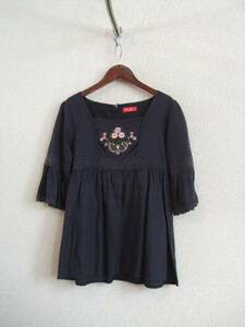 ParAvionグレーフォークロア調刺繍入7分袖ブラウス（USED31215②)