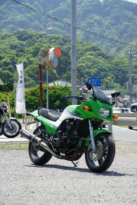 kawasaki　GPZ900R 下取り可能　全国発送可能　現車確認可能　車検2年付き