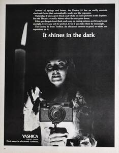 稀少・広告！1969年ヤシカ カメラ広告/Yashica Electro 35 camera/昭和レトロ/吸血鬼/ドラキュラ/C