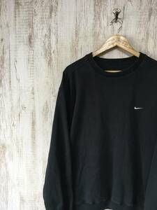 366☆【90s ヴィンテージ ワンポイントスウォッシュロゴ 古着】NIKE ナイキ スウェットシャツ トレーナー 黒 L