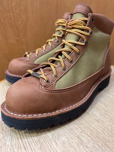 新品☆ DANNER LIGHT REVIVAL KHAKI 30422 ダナーライト ブーツ 10.5EE リバイバル モデル ゴアテックス GORE-TEX R40620