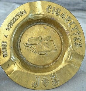 ★　 「JOB」のノベルティ灰皿